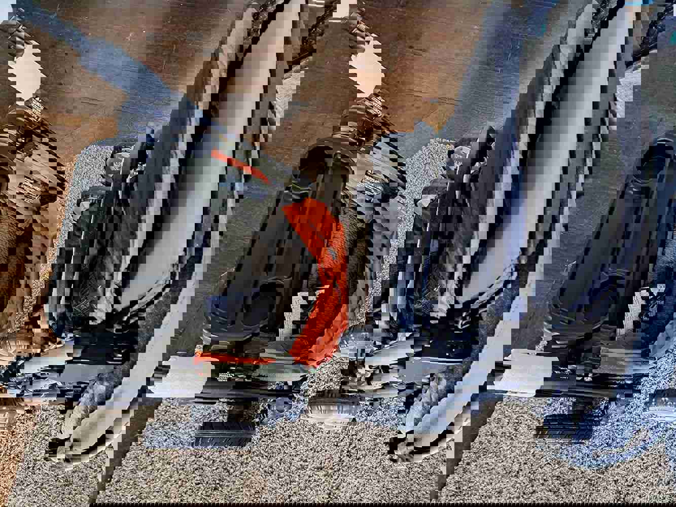 929244