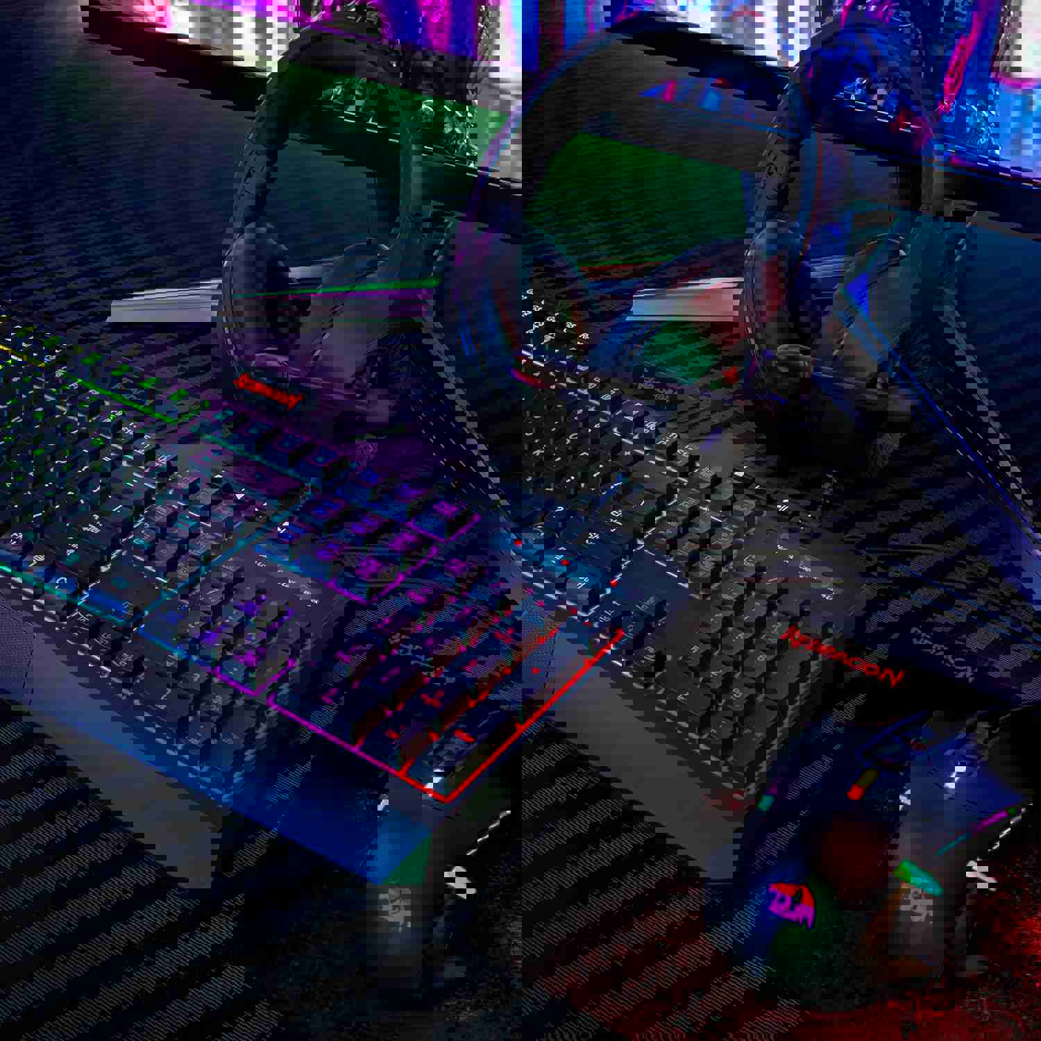 931762