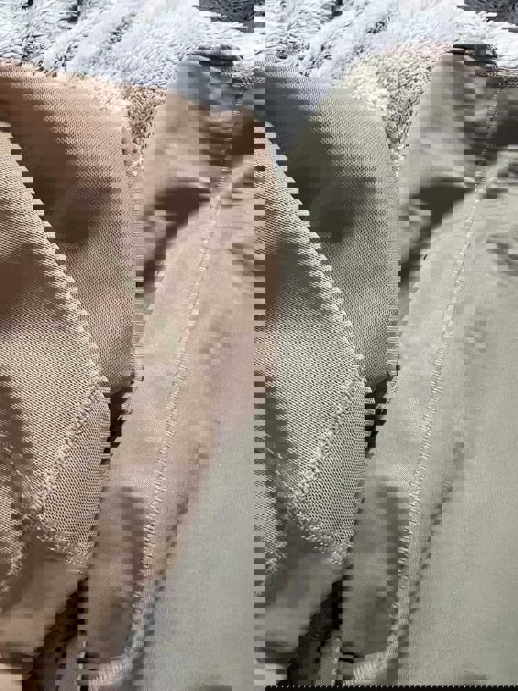931201
