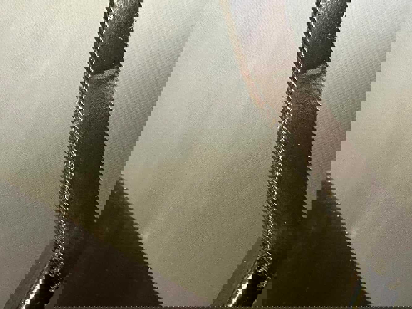 928028