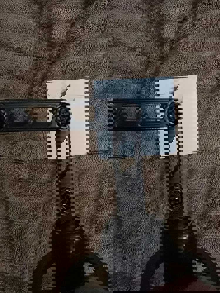 927611