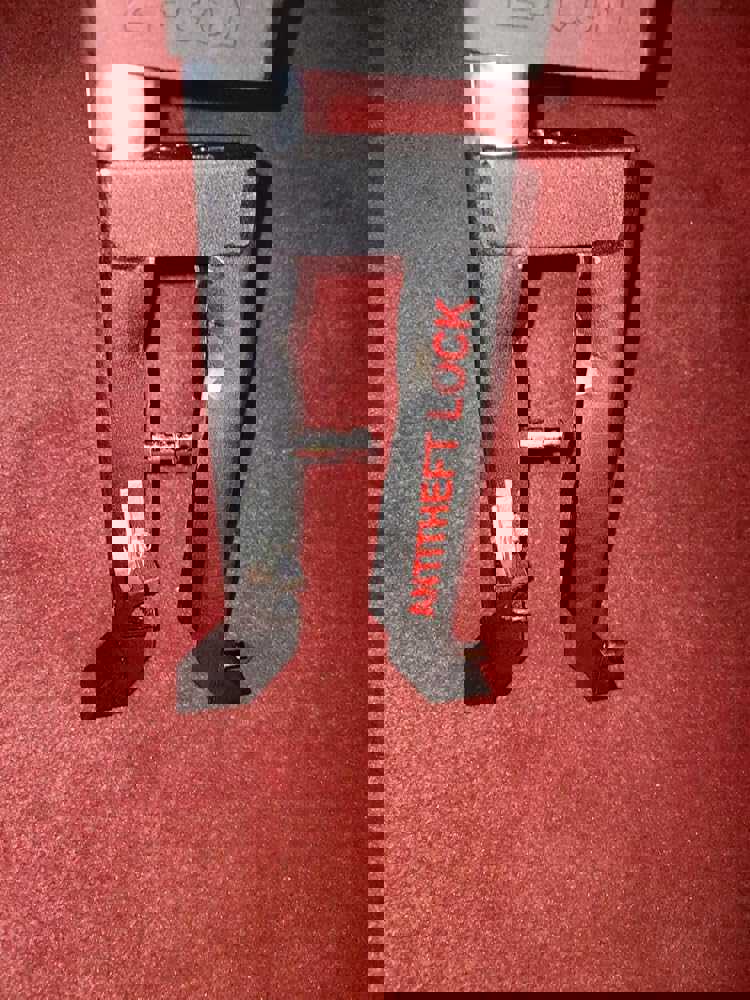 927642