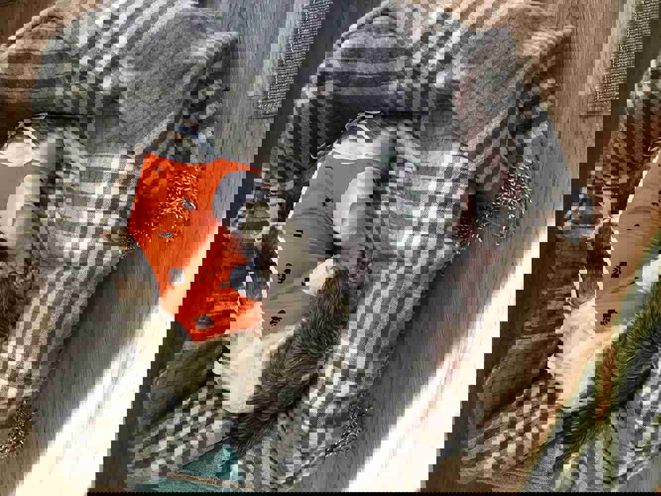 928191