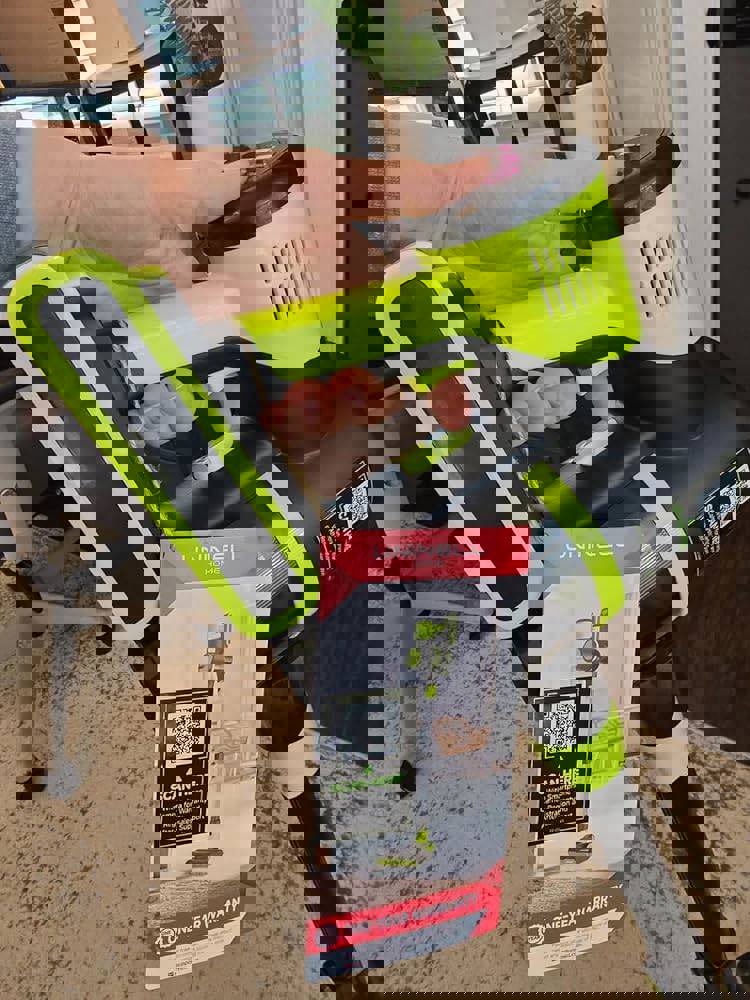 926698