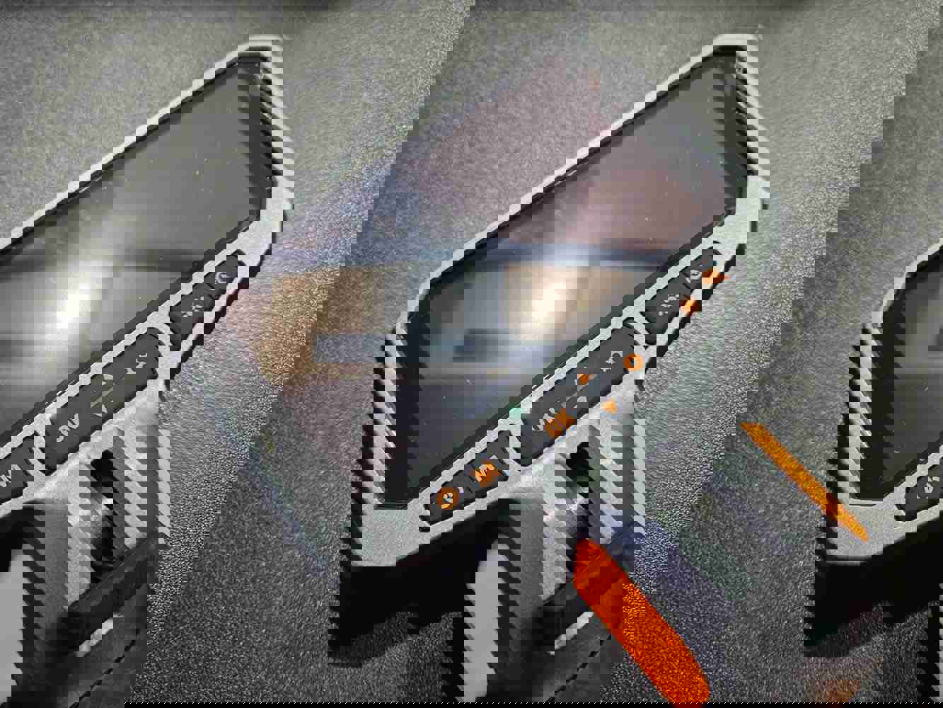 933170