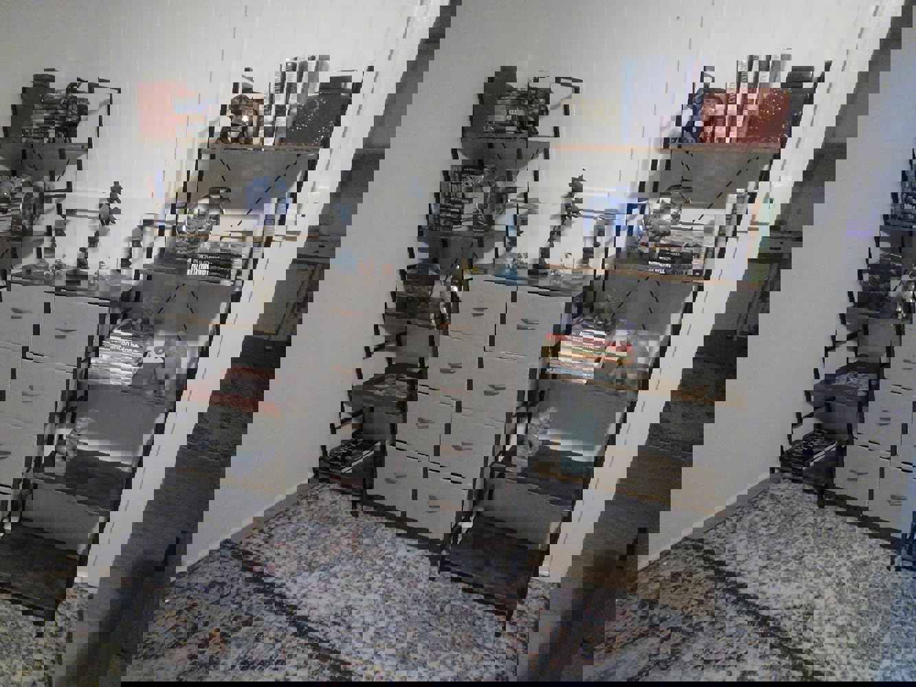 930038