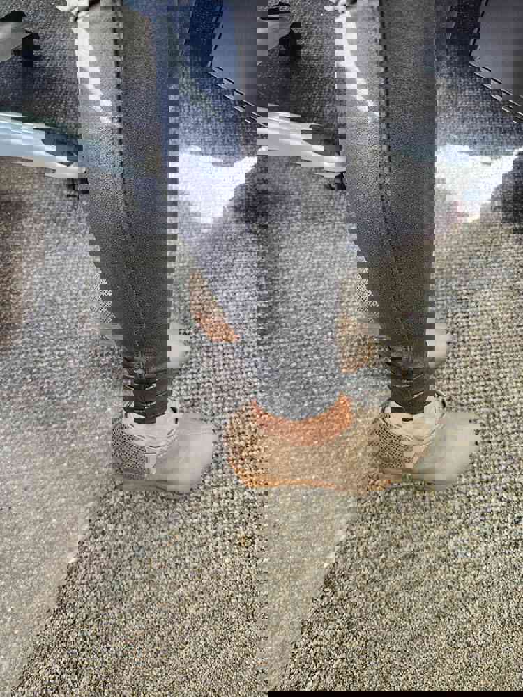 932956