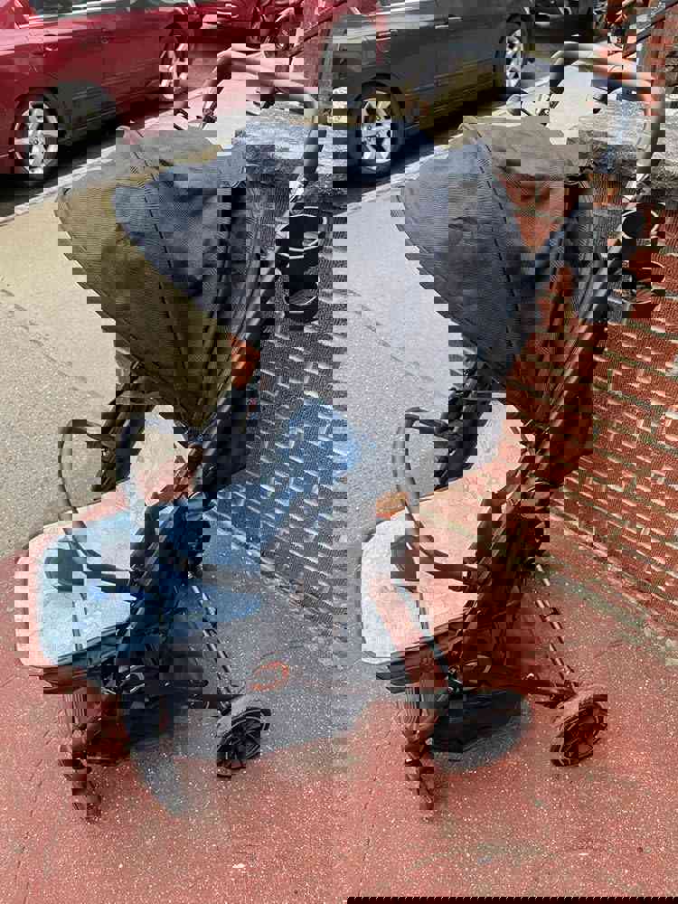 928218