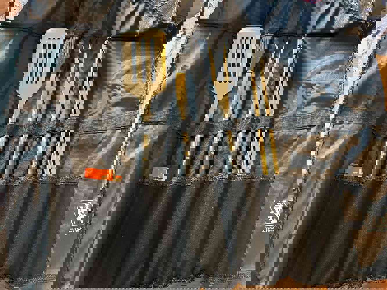 929748
