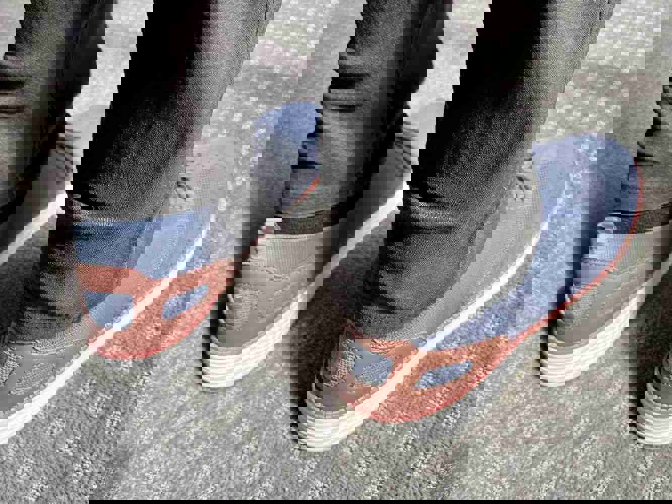 931723