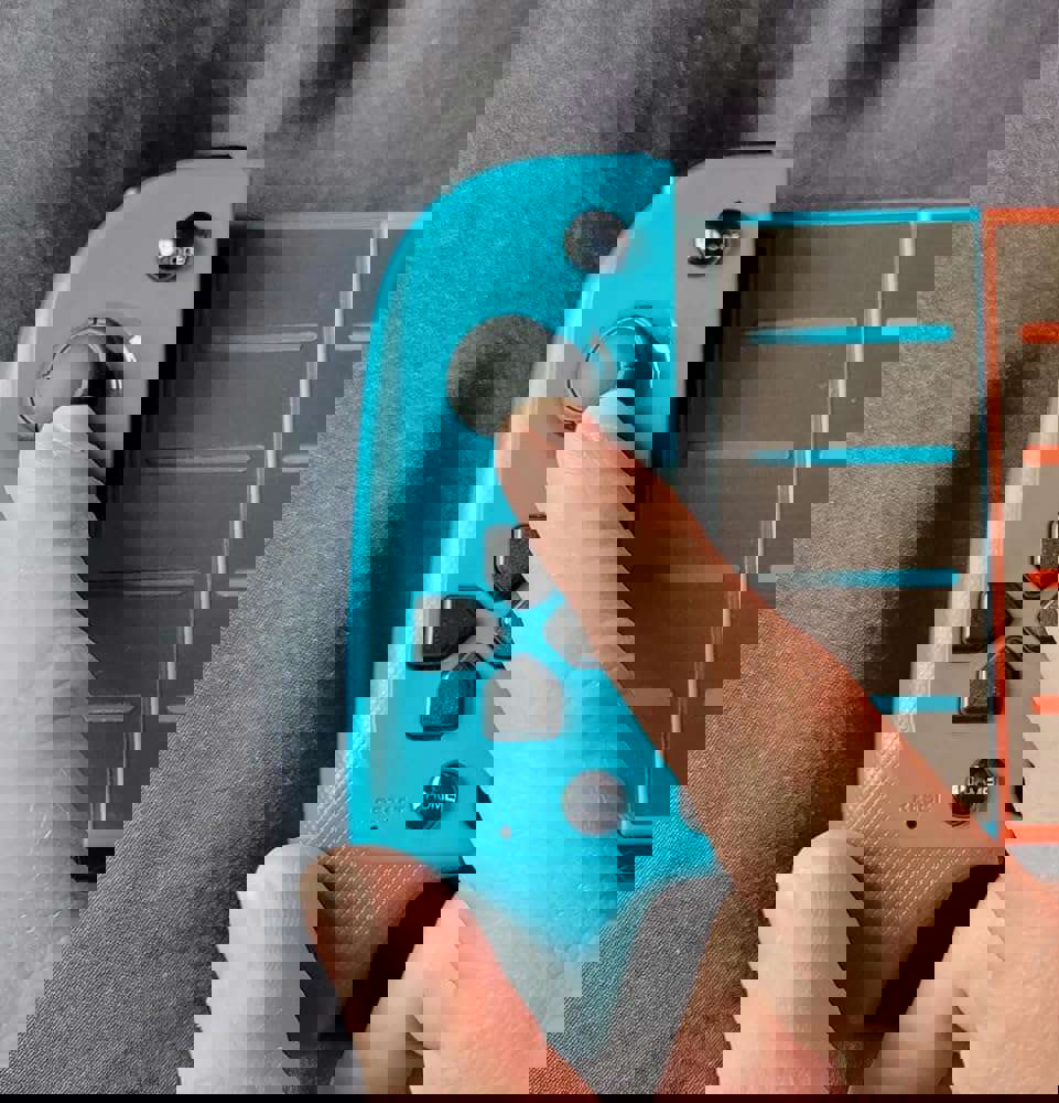 932613