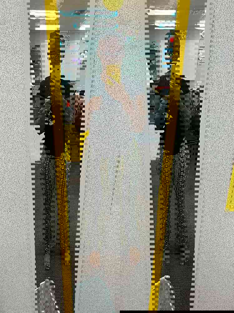 926768