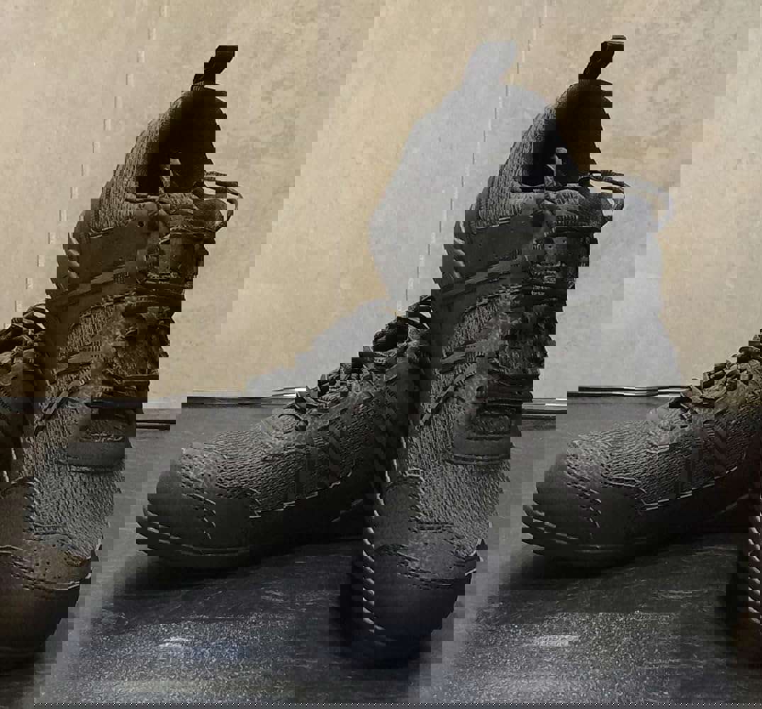 918479