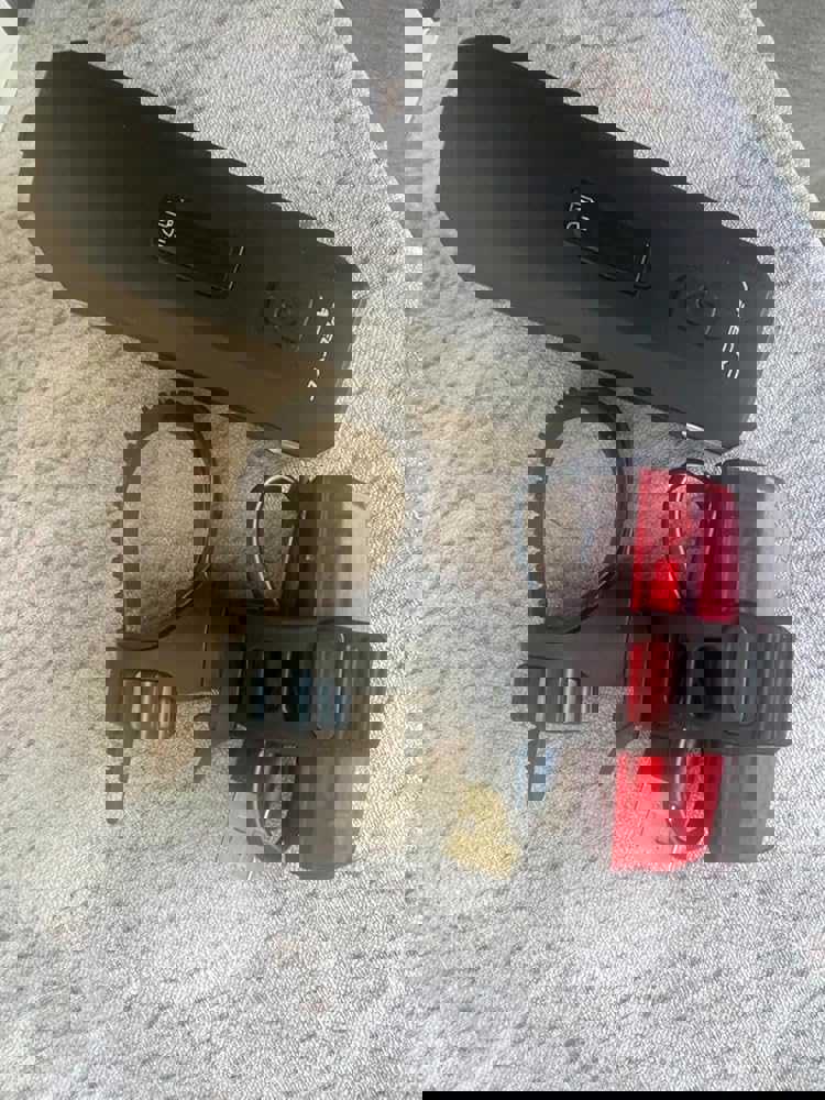 932387
