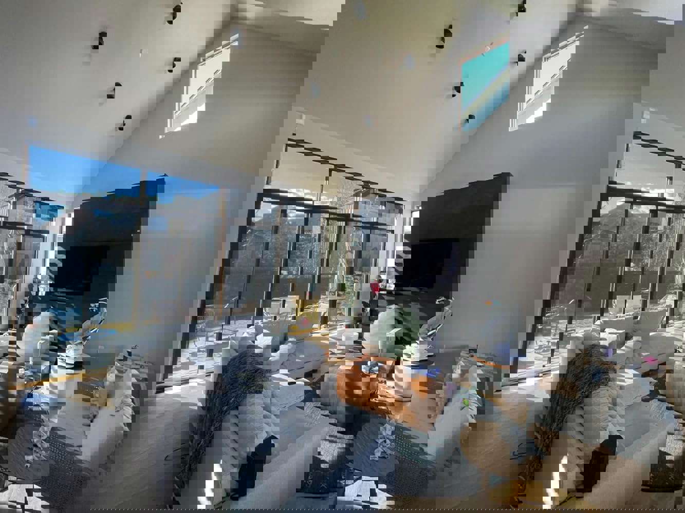 937007