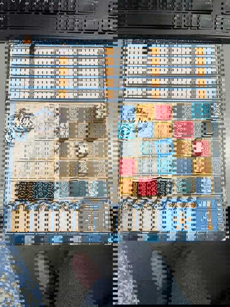 935444