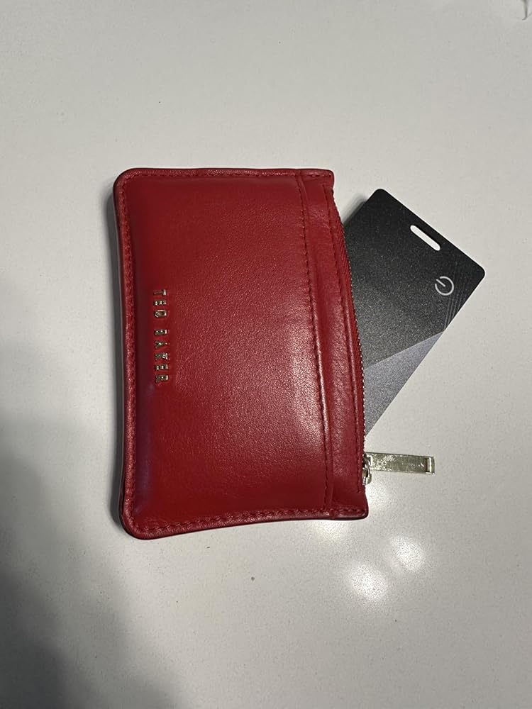 935047