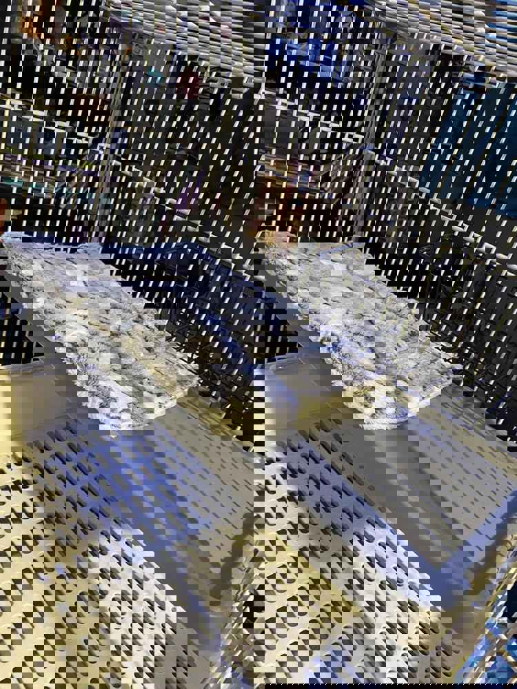 934764