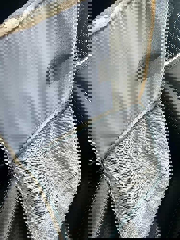 937973
