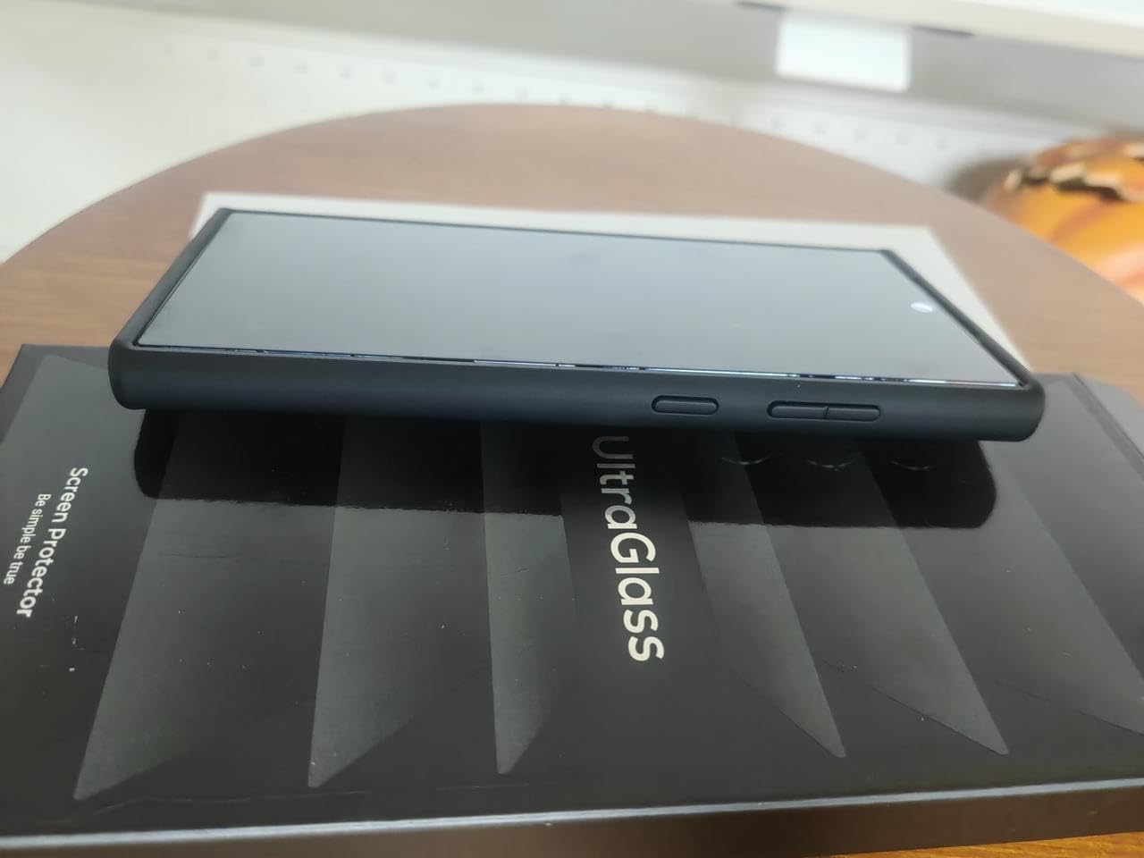 938001