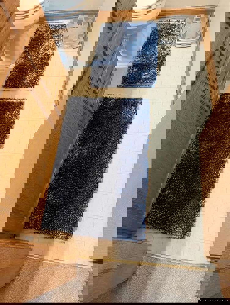 936429