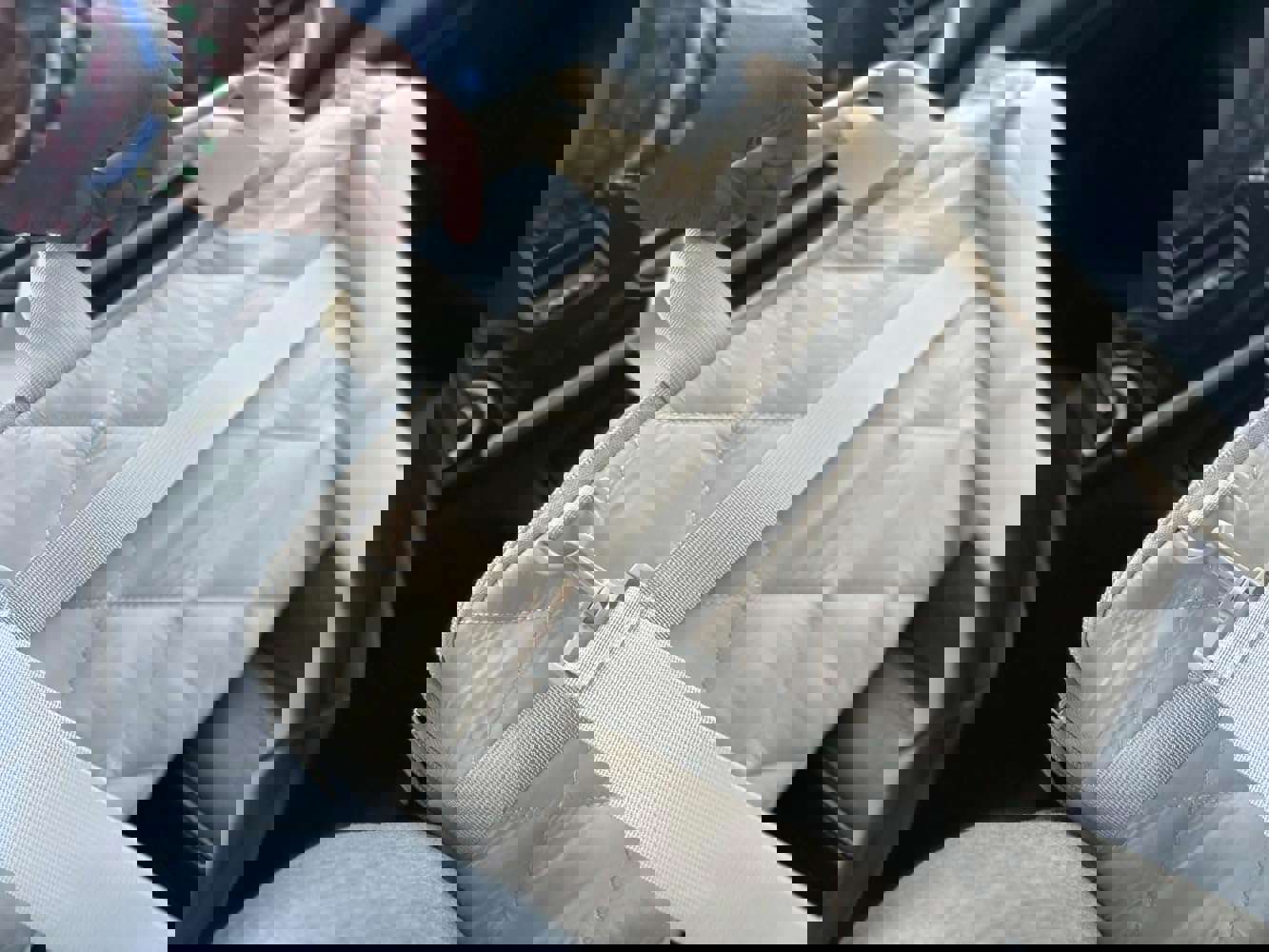 937970