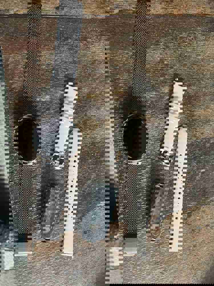 938423