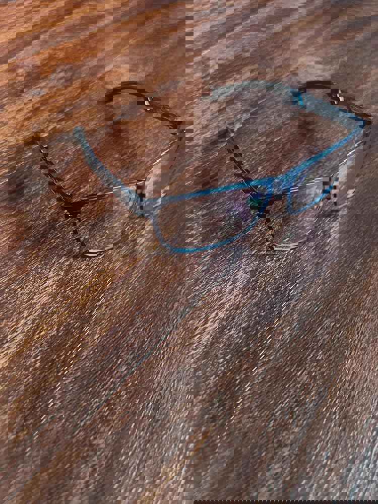 1058352