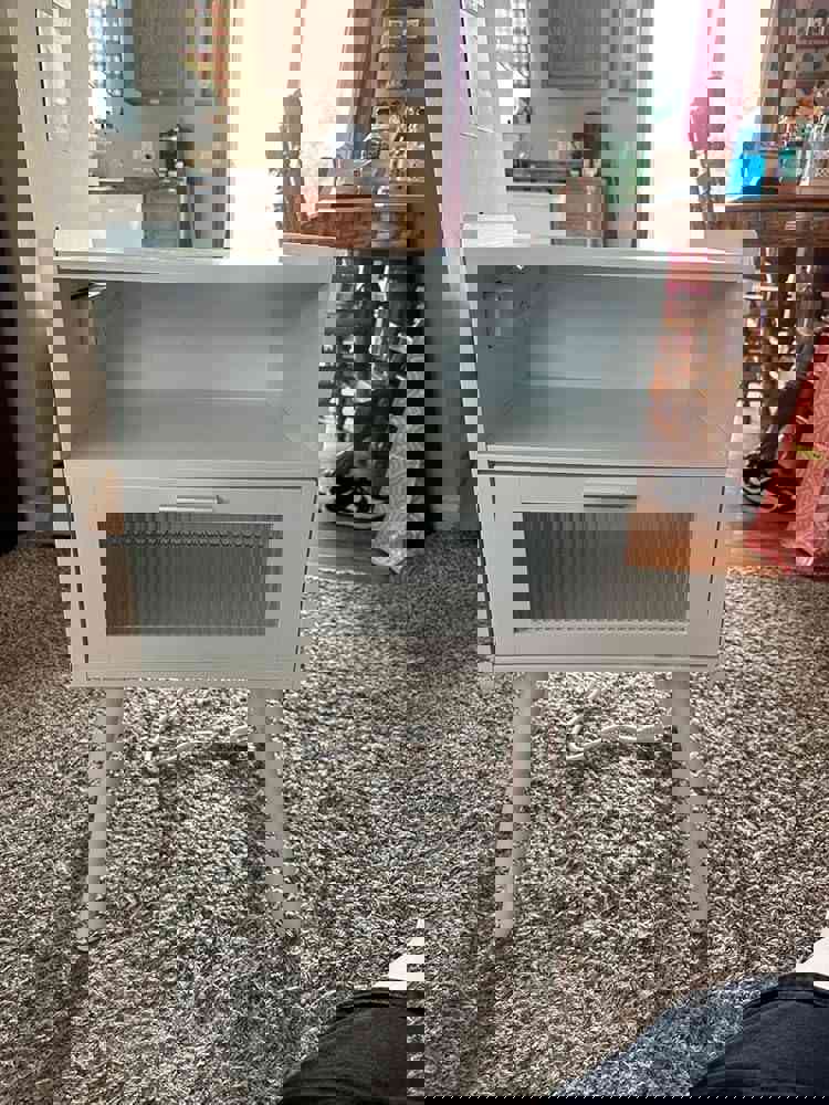 1063133