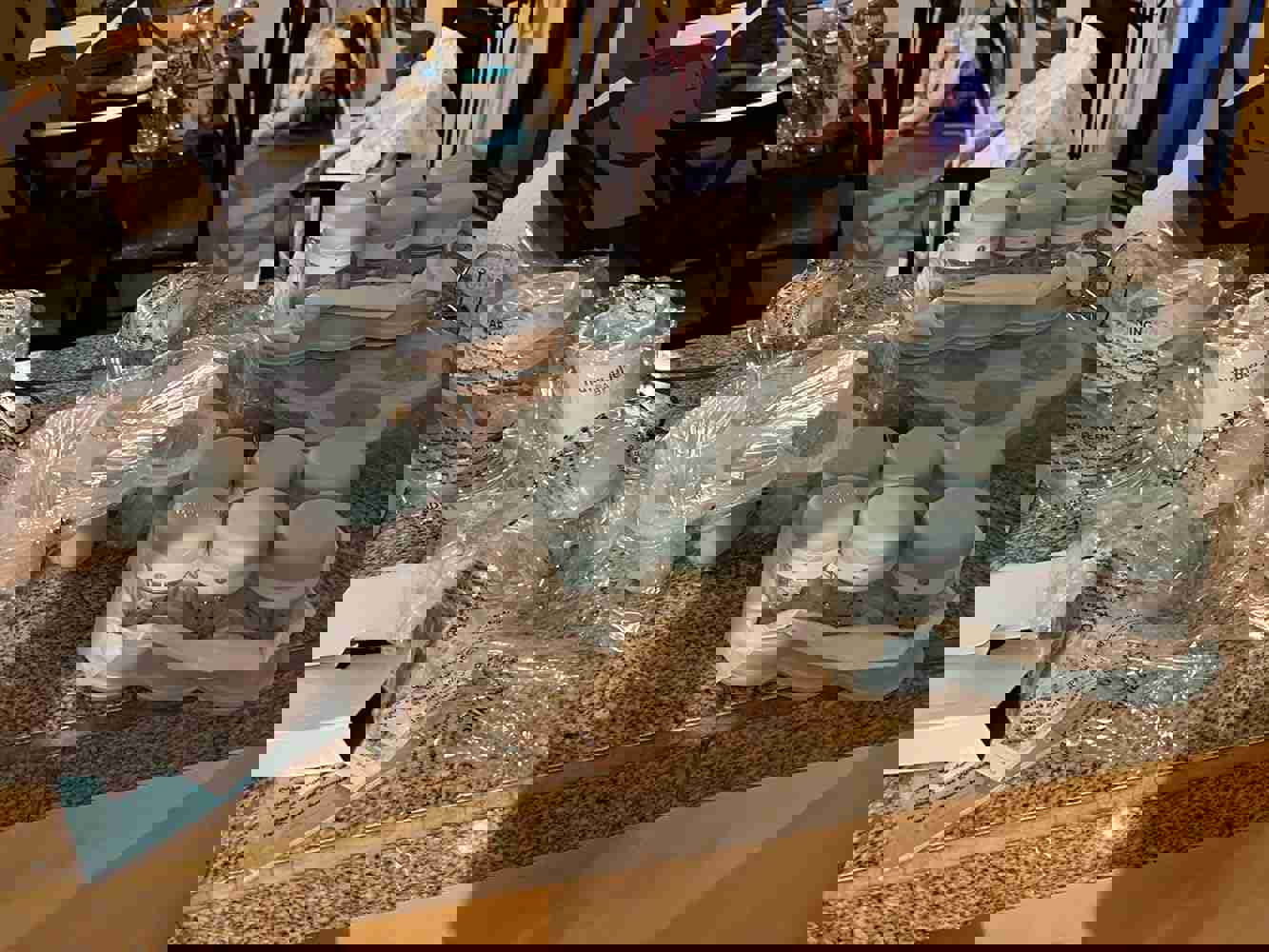 1063779