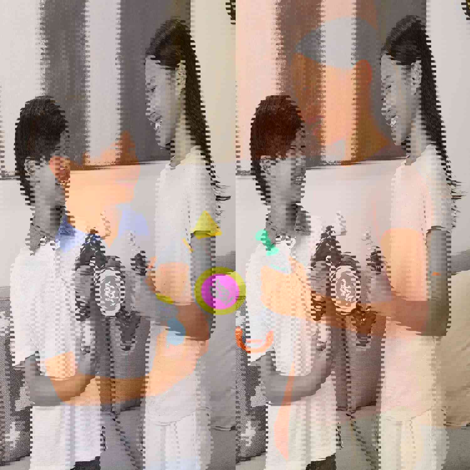 1075352