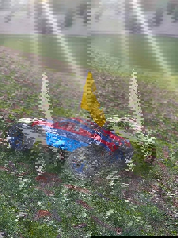 1061785