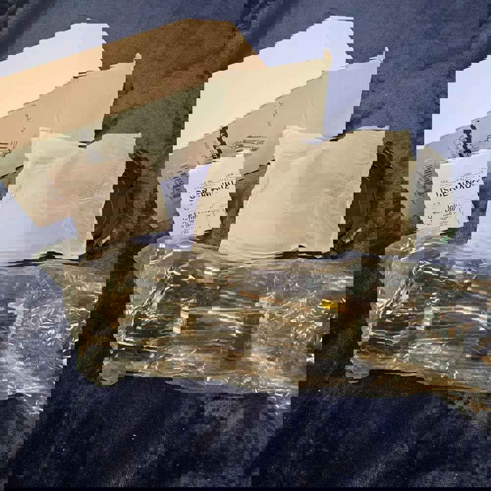 1090710