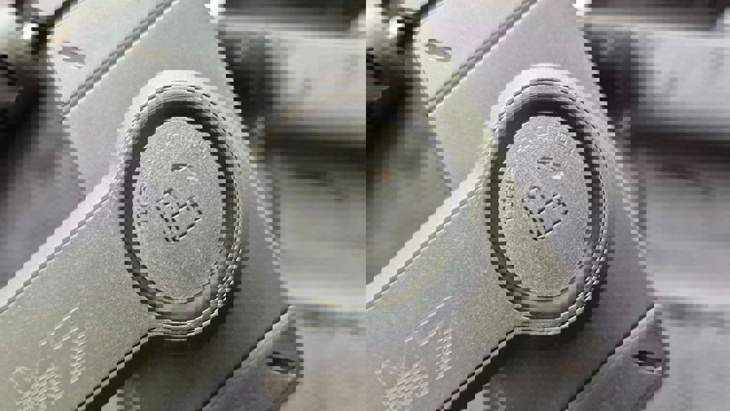 1064413