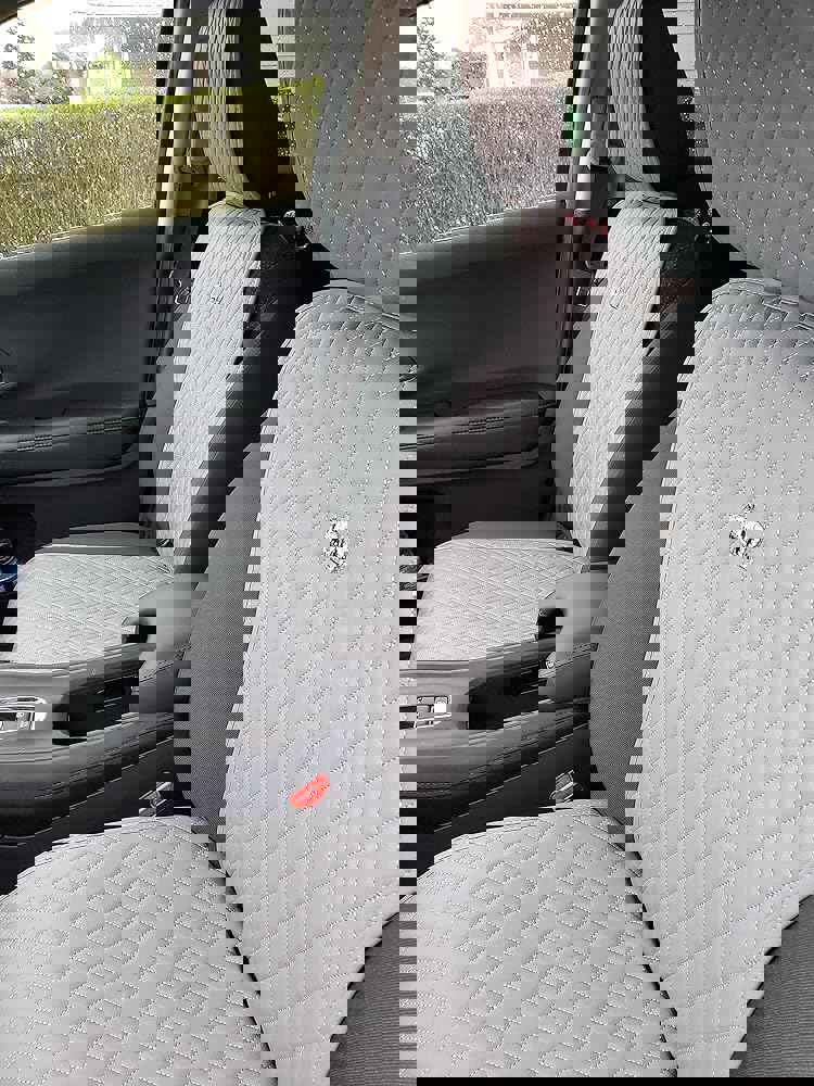 1061373