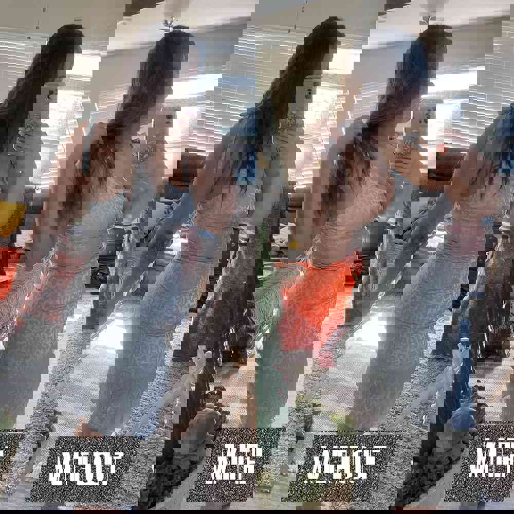1081984