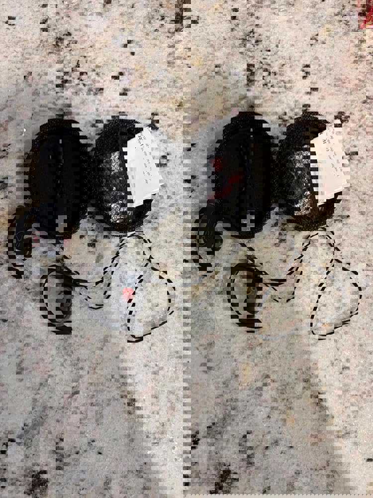 1063091