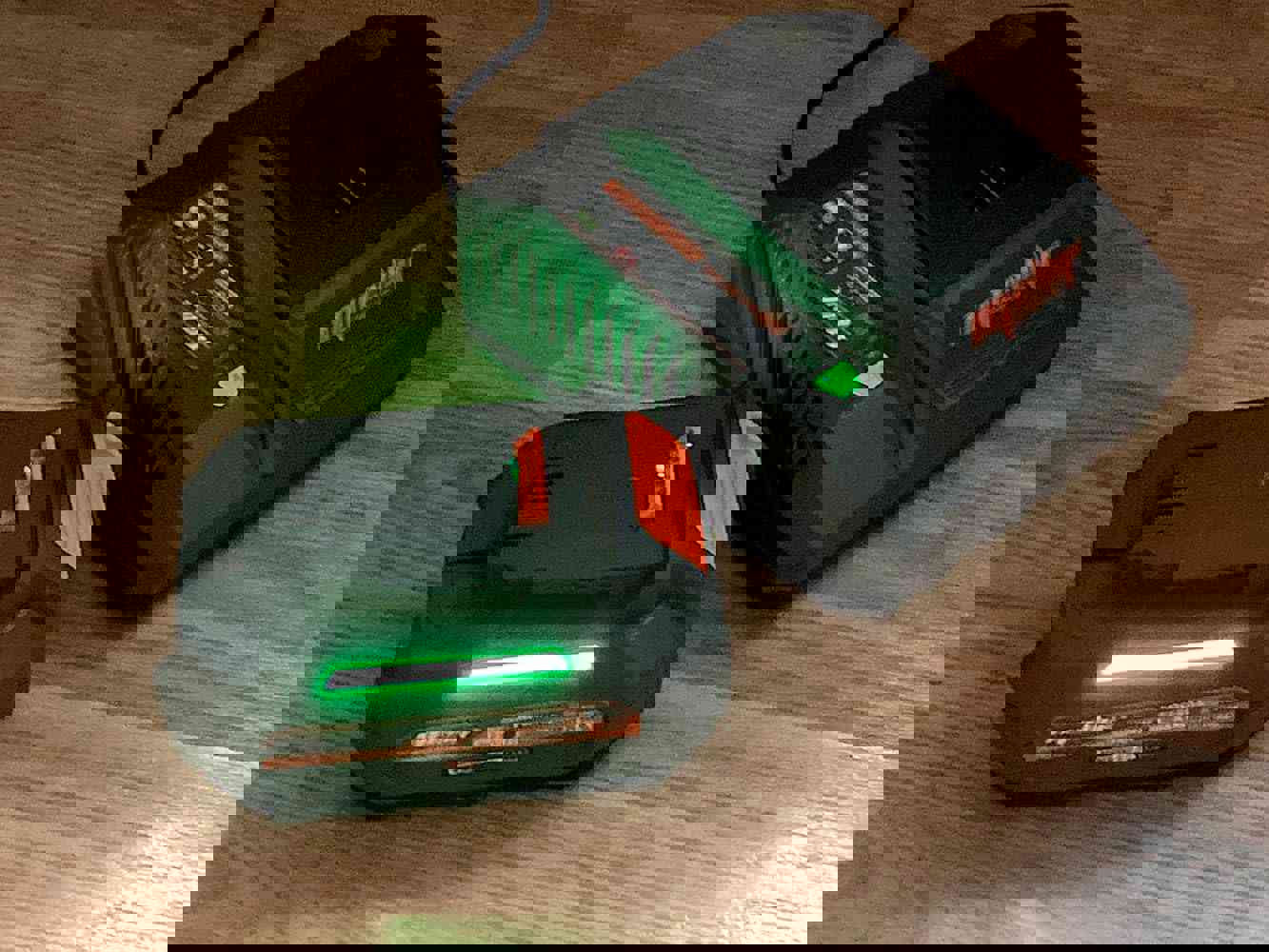 1082649