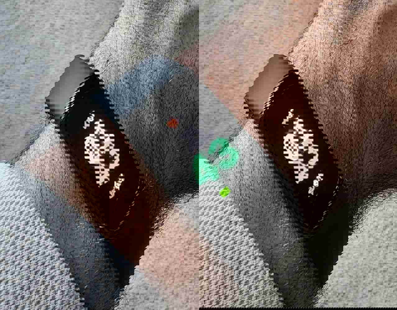 1063353