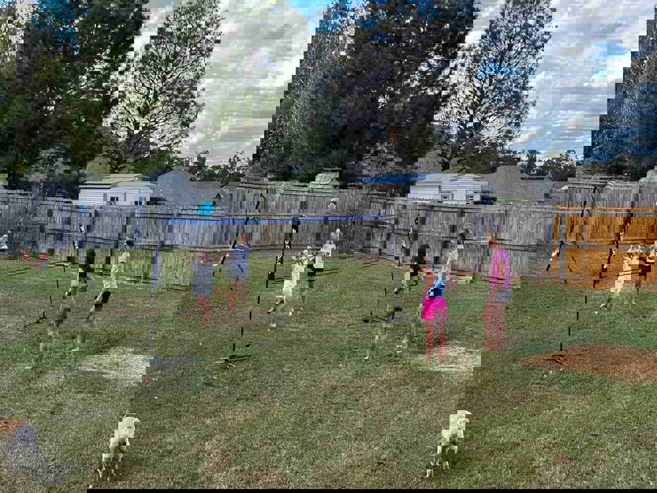 1090611