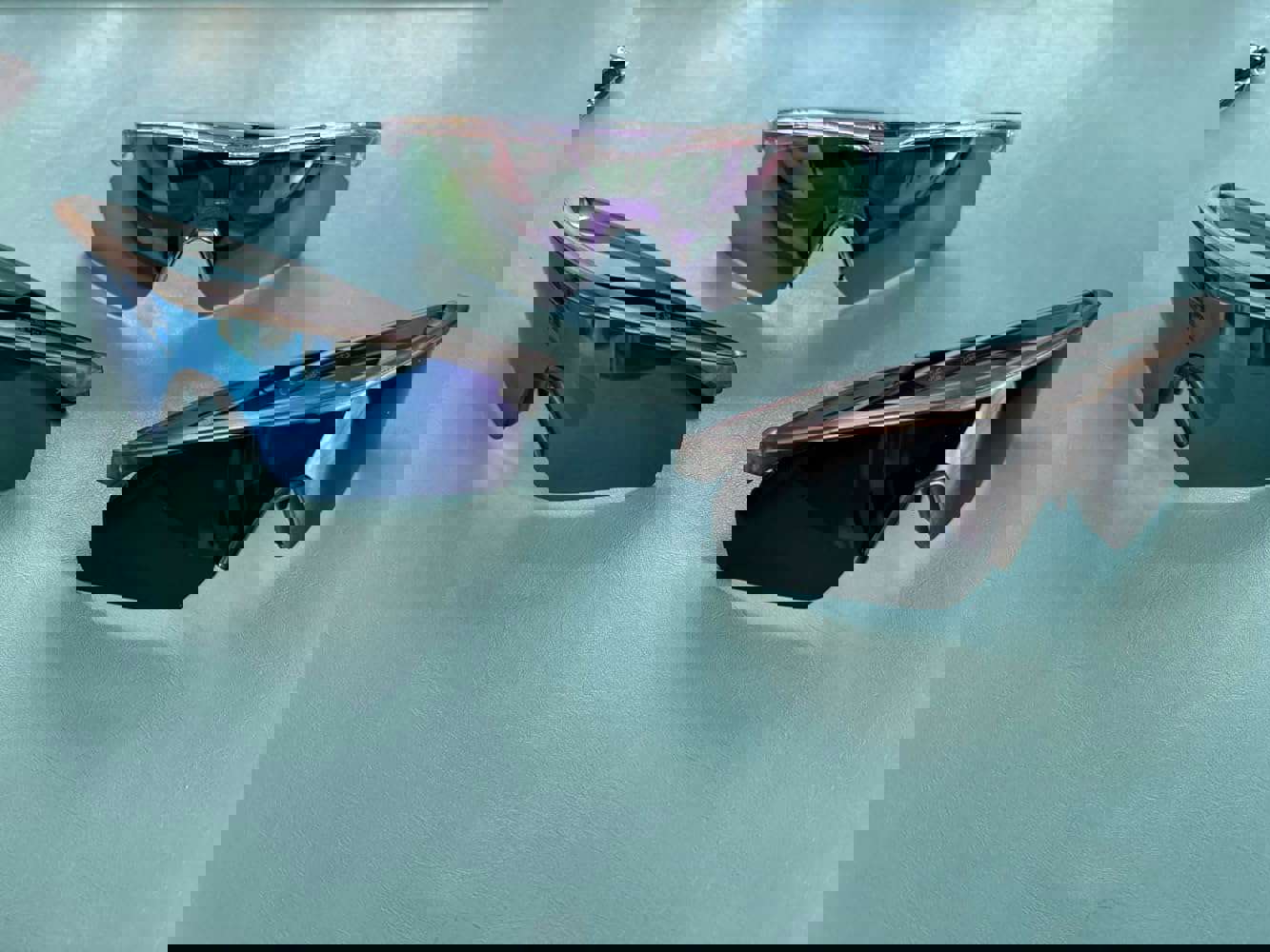 1064377