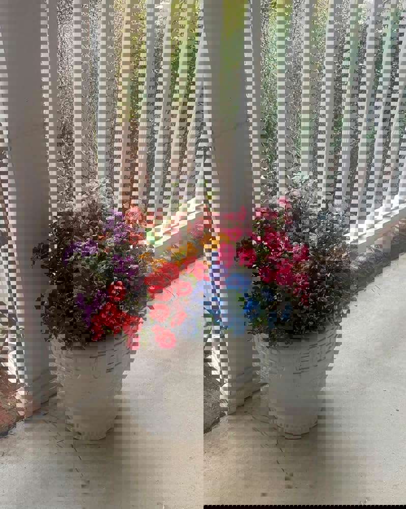 1063121