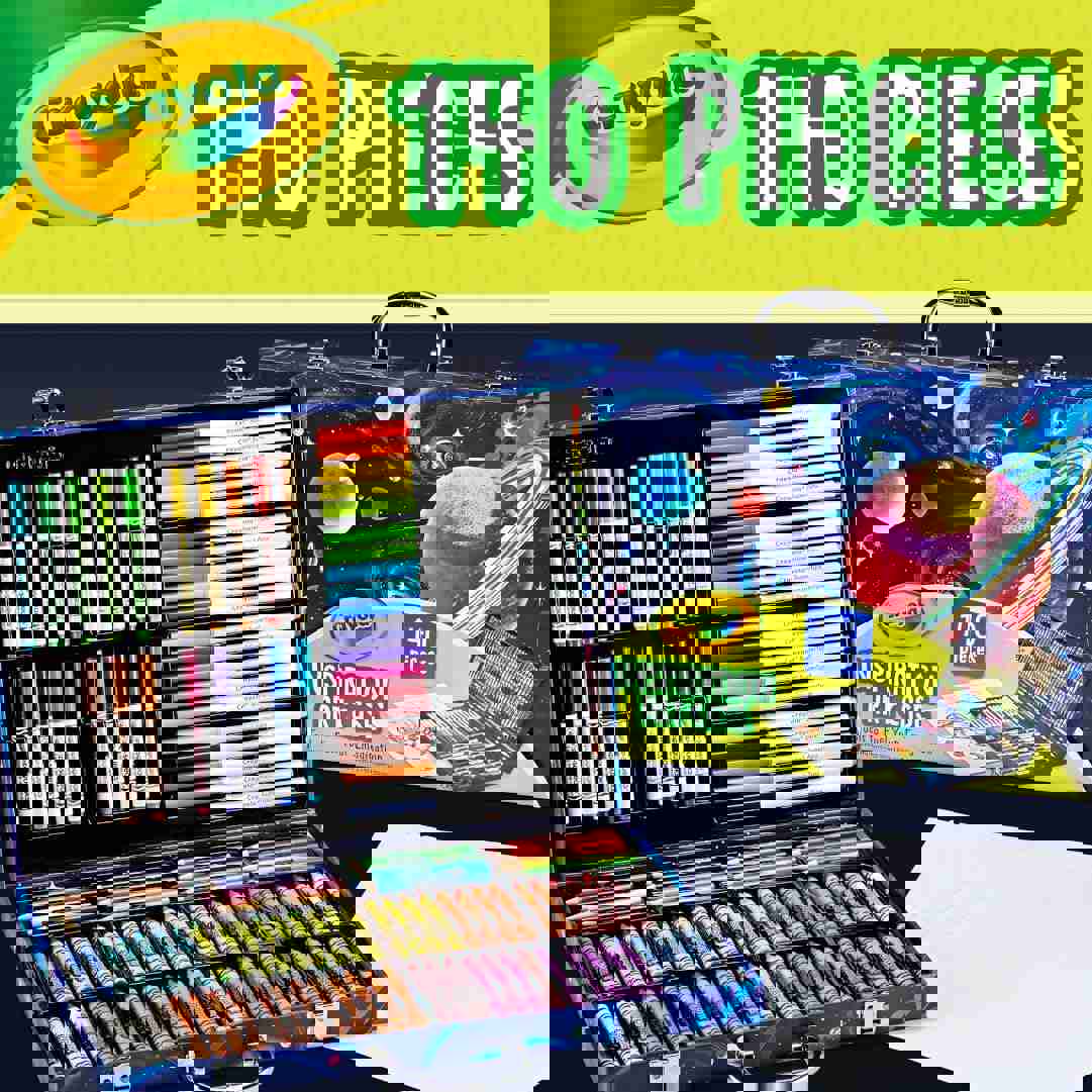 1082361