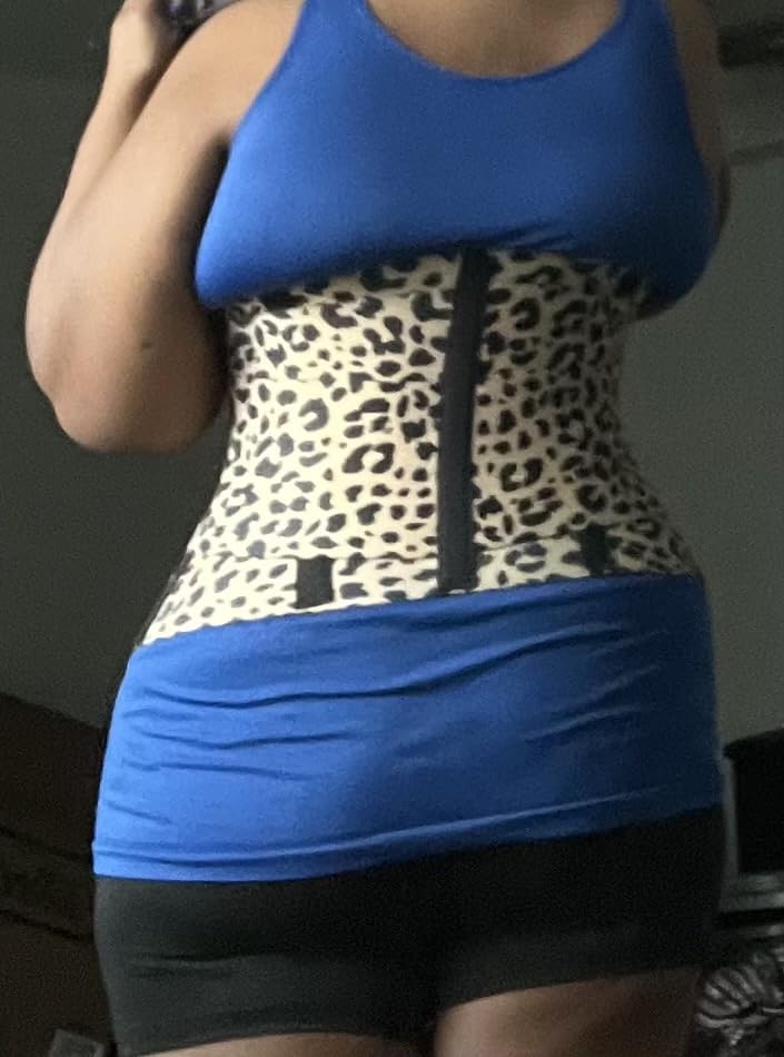 1094827