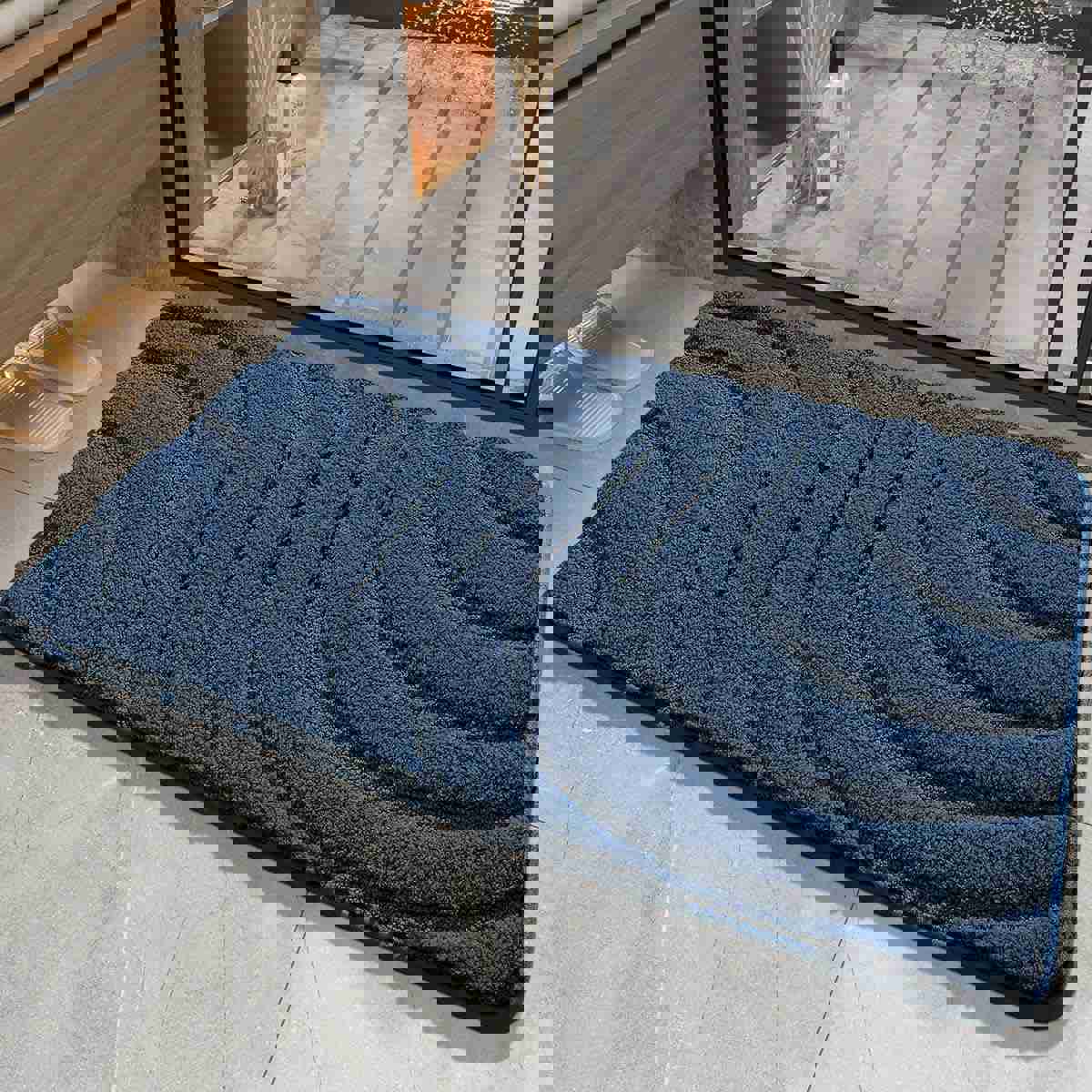 1101335
