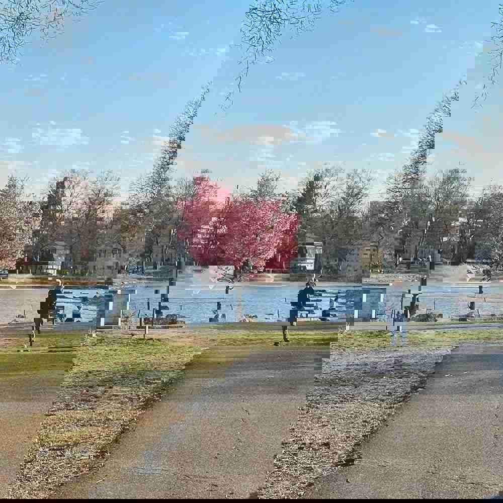 1103380