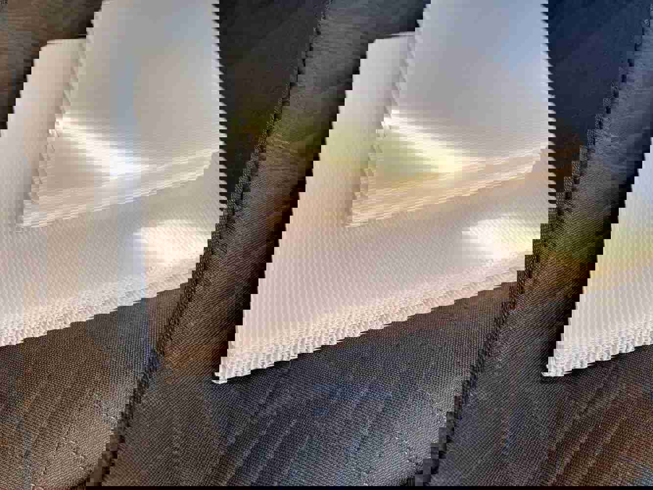 1100320