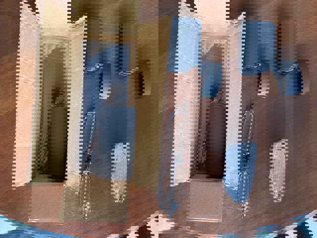 1103621