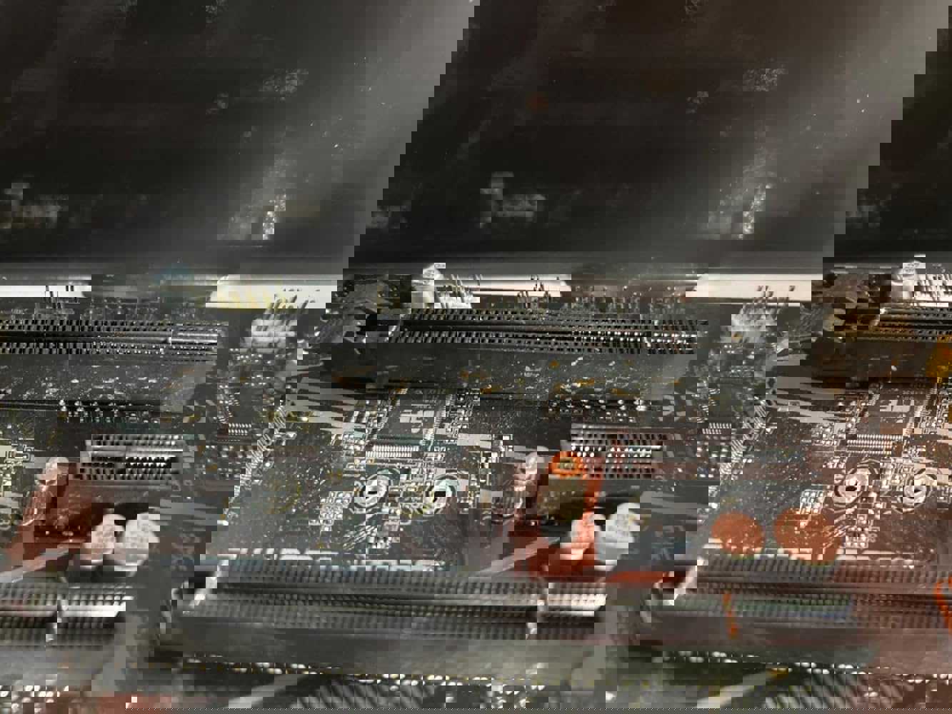 1103042