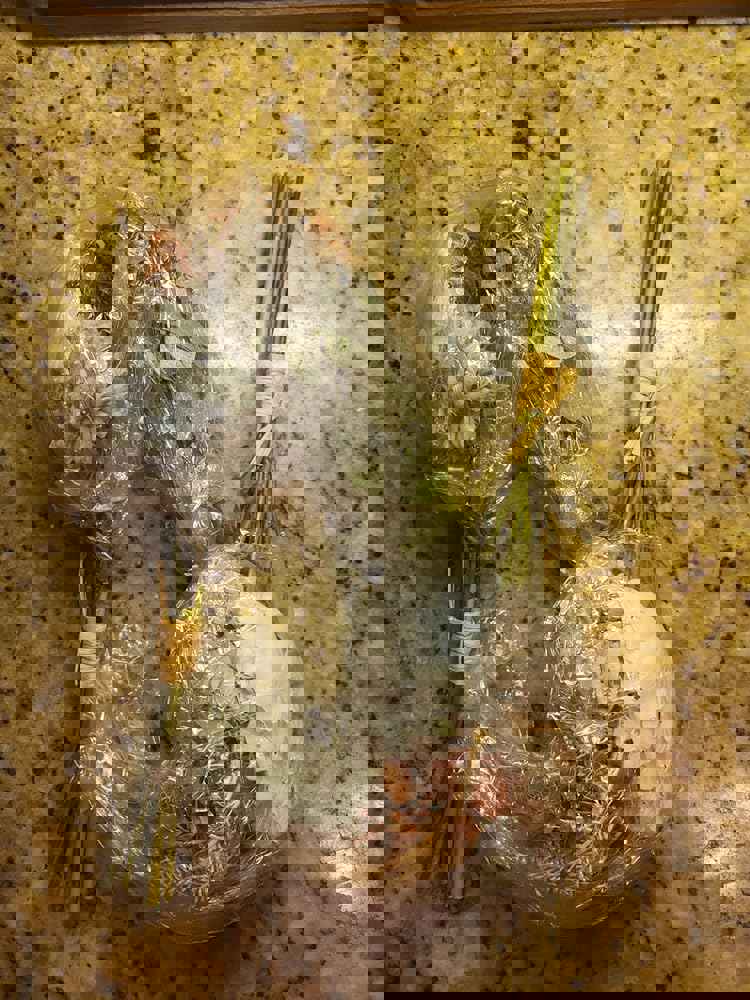 1101922